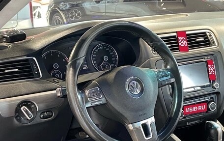 Volkswagen Jetta VI, 2011 год, 915 000 рублей, 17 фотография