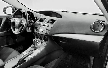 Mazda 3, 2011 год, 810 000 рублей, 11 фотография