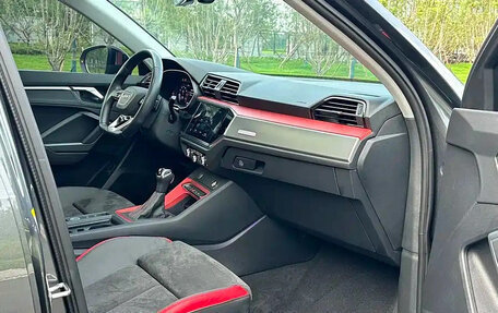Audi Q3, 2022 год, 2 600 000 рублей, 10 фотография