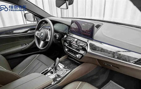 BMW 5 серия, 2022 год, 16 фотография