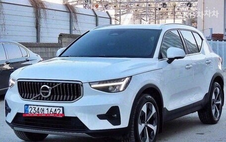Volvo XC40 I, 2022 год, 3 050 000 рублей, 2 фотография