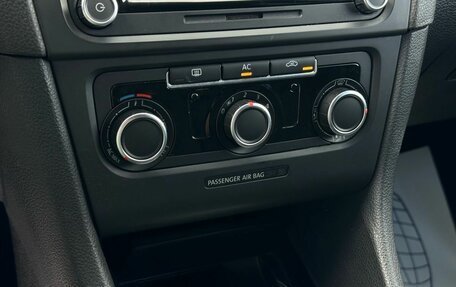 Volkswagen Golf VI, 2012 год, 1 049 000 рублей, 23 фотография