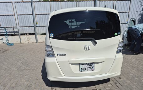Honda Freed I, 2010 год, 1 150 000 рублей, 7 фотография