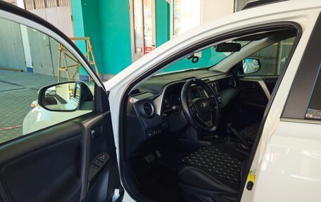 Toyota RAV4, 2016 год, 1 150 000 рублей, 10 фотография