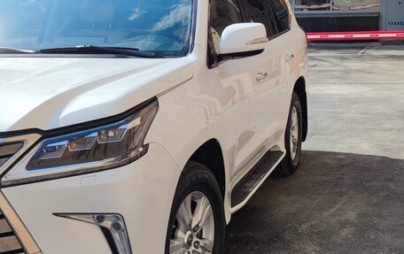 Lexus LX III, 2016 год, 6 300 000 рублей, 7 фотография