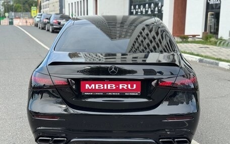 Mercedes-Benz E-Класс, 2021 год, 3 980 000 рублей, 6 фотография