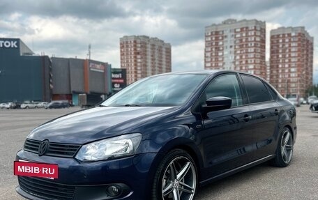 Volkswagen Polo VI (EU Market), 2012 год, 640 000 рублей, 2 фотография