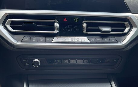 BMW 3 серия, 2020 год, 2 730 000 рублей, 16 фотография