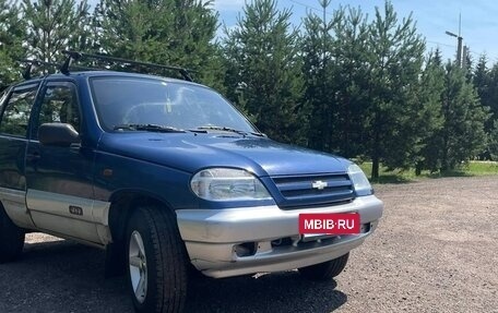 Chevrolet Niva I рестайлинг, 2006 год, 330 000 рублей, 2 фотография