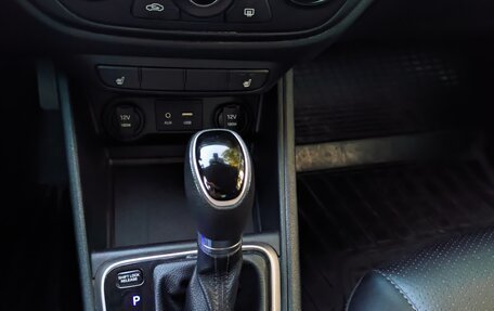 Hyundai Solaris II рестайлинг, 2017 год, 1 120 000 рублей, 11 фотография