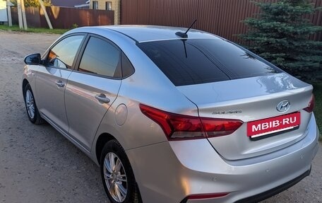 Hyundai Solaris II рестайлинг, 2017 год, 1 120 000 рублей, 4 фотография