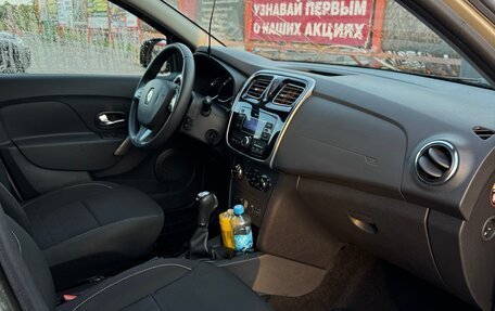 Renault Sandero II рестайлинг, 2018 год, 1 500 000 рублей, 8 фотография