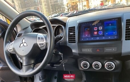 Mitsubishi Outlander III рестайлинг 3, 2007 год, 829 000 рублей, 7 фотография