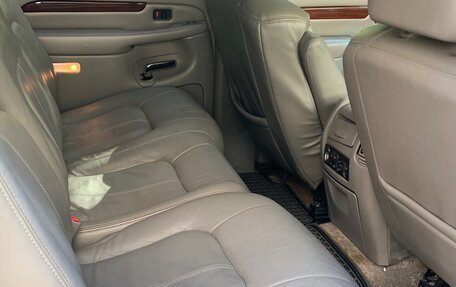 Cadillac Escalade II, 2002 год, 1 550 000 рублей, 5 фотография