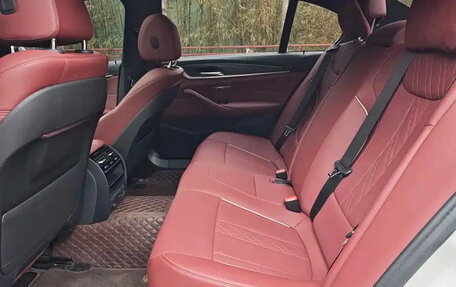 BMW 5 серия, 2022 год, 3 400 000 рублей, 15 фотография