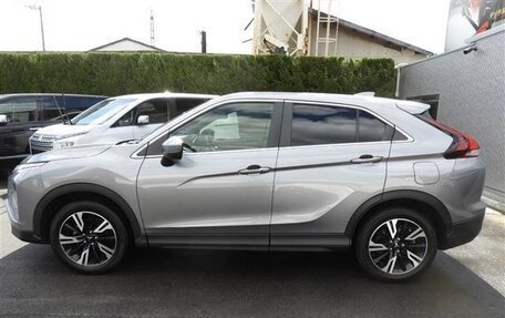 Mitsubishi Eclipse Cross, 2022 год, 1 800 000 рублей, 8 фотография