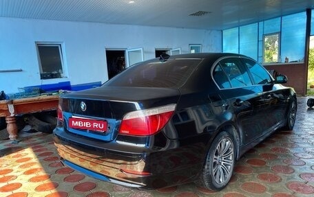BMW 5 серия, 2009 год, 950 000 рублей, 2 фотография
