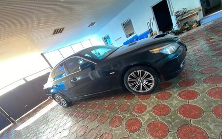 BMW 5 серия, 2009 год, 950 000 рублей, 3 фотография