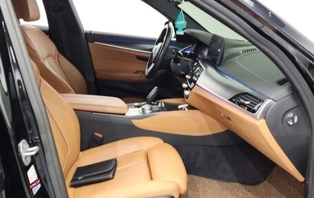 BMW 5 серия, 2022 год, 10 фотография