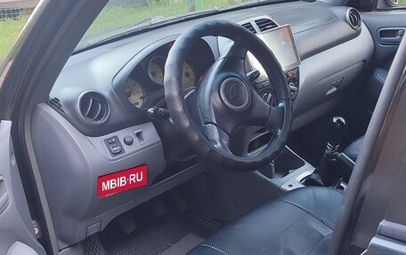 Toyota RAV4, 2001 год, 750 000 рублей, 2 фотография