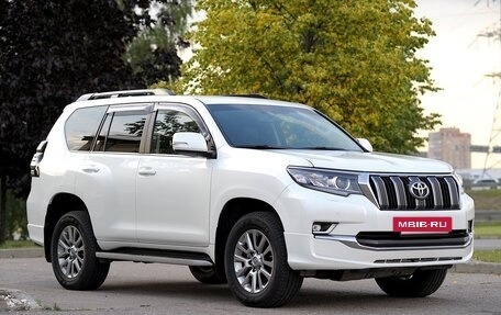 Toyota Land Cruiser Prado 150 рестайлинг 2, 2019 год, 4 750 000 рублей, 23 фотография