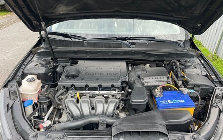 KIA K5 I рестайлинг, 2011 год, 1 020 000 рублей, 15 фотография