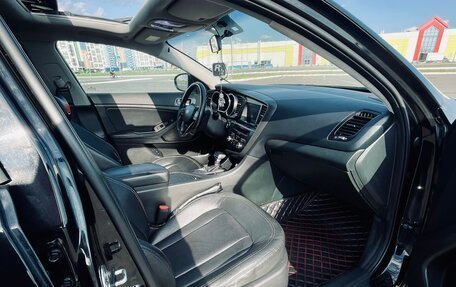 KIA K5 I рестайлинг, 2011 год, 1 020 000 рублей, 19 фотография