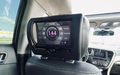 KIA K5 I рестайлинг, 2011 год, 1 020 000 рублей, 26 фотография