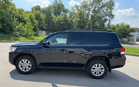 Toyota Land Cruiser 200, 2017 год, 6 450 000 рублей, 6 фотография