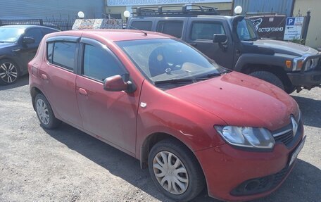 Renault Sandero II рестайлинг, 2017 год, 850 000 рублей, 3 фотография