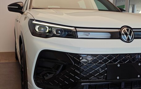 Volkswagen Tiguan, 2025 год, 4 650 000 рублей, 3 фотография