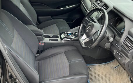 Nissan Leaf II, 2017 год, 1 750 000 рублей, 10 фотография