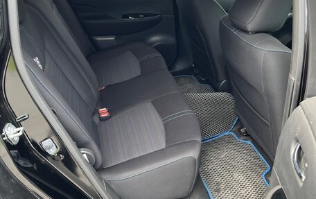 Nissan Leaf II, 2017 год, 1 750 000 рублей, 9 фотография