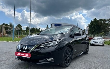 Nissan Leaf II, 2017 год, 1 750 000 рублей, 6 фотография