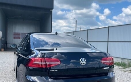 Volkswagen Passat B8 рестайлинг, 2016 год, 1 980 000 рублей, 5 фотография