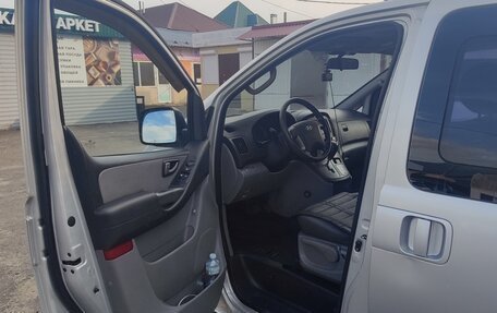 Hyundai Grand Starex Grand Starex I рестайлинг 2, 2009 год, 1 320 000 рублей, 10 фотография