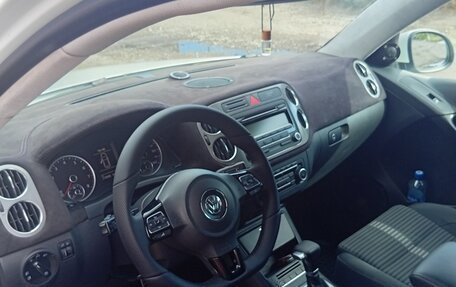 Volkswagen Tiguan I, 2010 год, 1 000 000 рублей, 5 фотография
