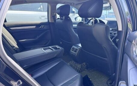 Honda Accord IX рестайлинг, 2022 год, 1 850 000 рублей, 13 фотография