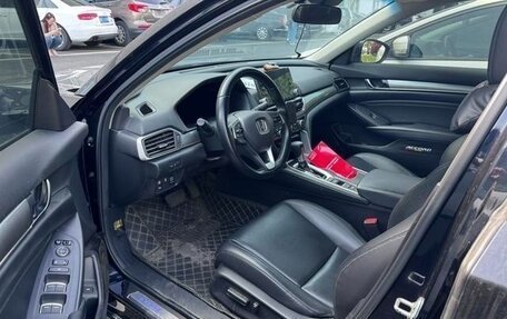 Honda Accord IX рестайлинг, 2022 год, 1 850 000 рублей, 8 фотография