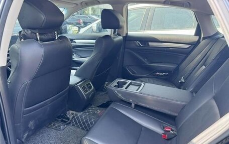 Honda Accord IX рестайлинг, 2022 год, 1 850 000 рублей, 12 фотография