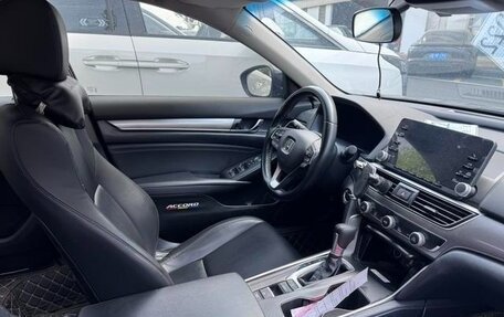 Honda Accord IX рестайлинг, 2022 год, 1 850 000 рублей, 16 фотография