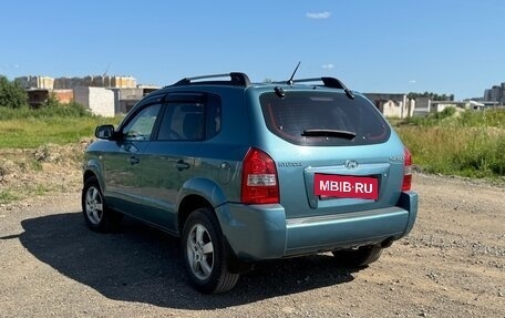 Hyundai Tucson III, 2008 год, 615 000 рублей, 2 фотография
