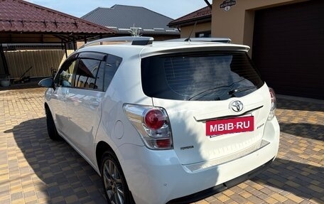 Toyota Verso I, 2014 год, 1 650 000 рублей, 6 фотография
