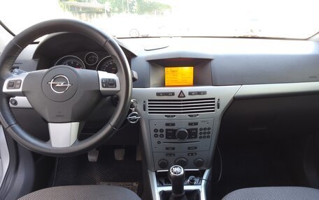 Opel Astra H, 2010 год, 700 000 рублей, 6 фотография