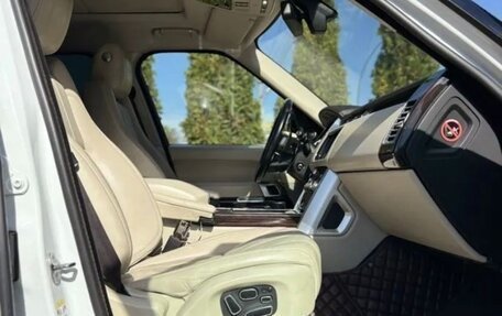 Land Rover Range Rover IV рестайлинг, 2013 год, 4 000 000 рублей, 19 фотография