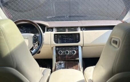 Land Rover Range Rover IV рестайлинг, 2013 год, 4 000 000 рублей, 22 фотография