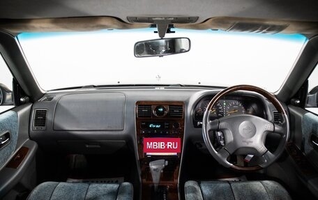 Nissan Laurel VIII, 1996 год, 660 000 рублей, 12 фотография