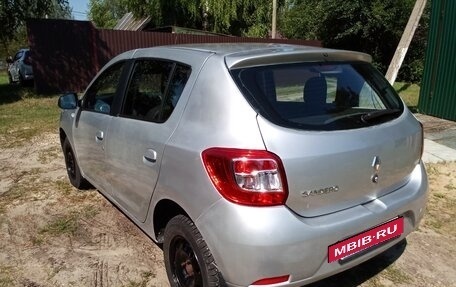 Renault Sandero II рестайлинг, 2014 год, 500 000 рублей, 2 фотография