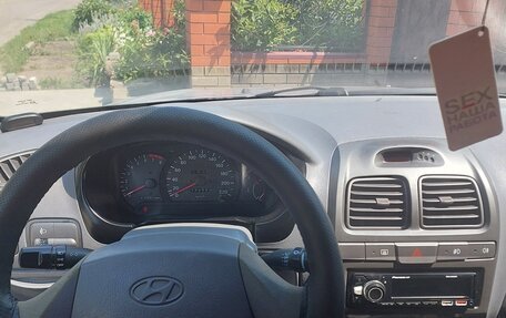 Hyundai Accent II, 2001 год, 350 000 рублей, 4 фотография