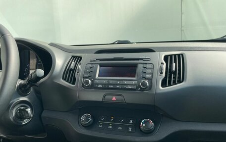 KIA Sportage III, 2011 год, 1 140 000 рублей, 16 фотография